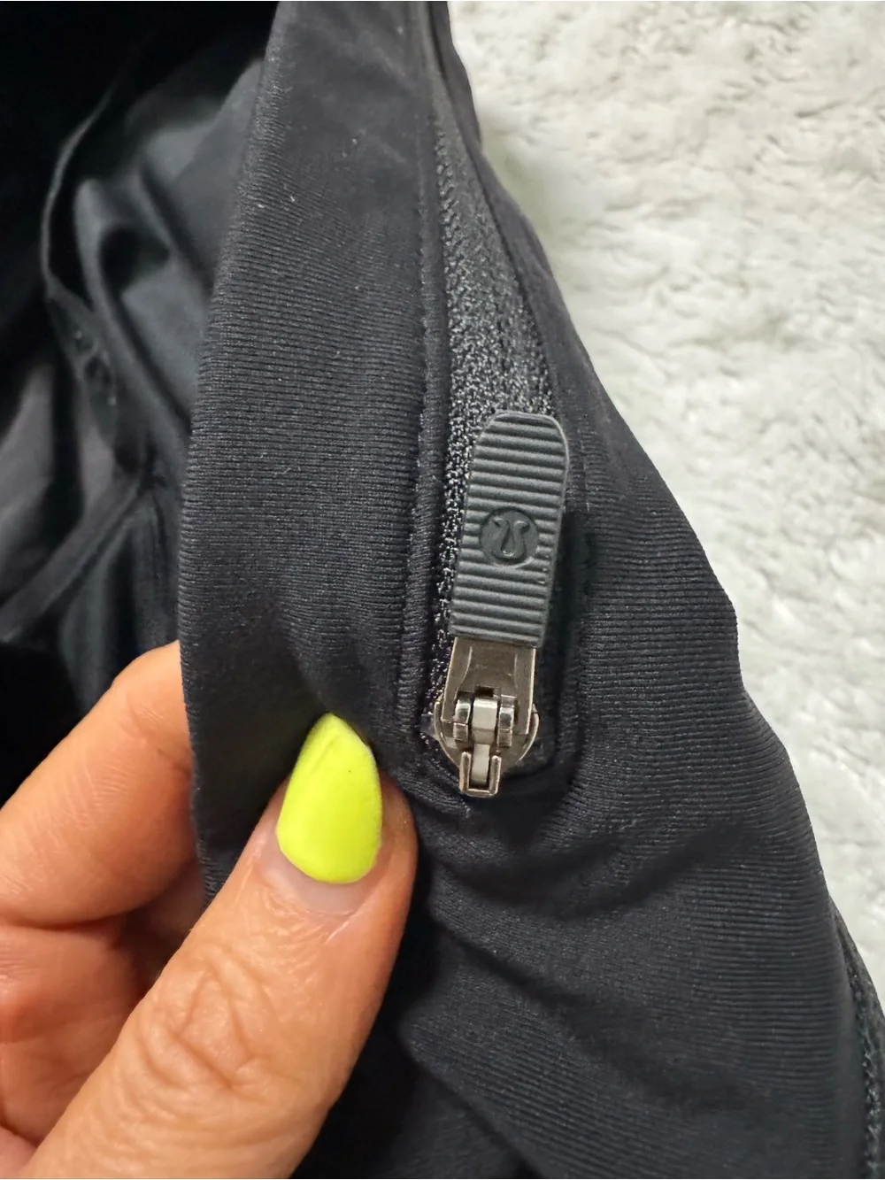 lululemon athletica Speed Up Low-Rise Lined Short 2.5